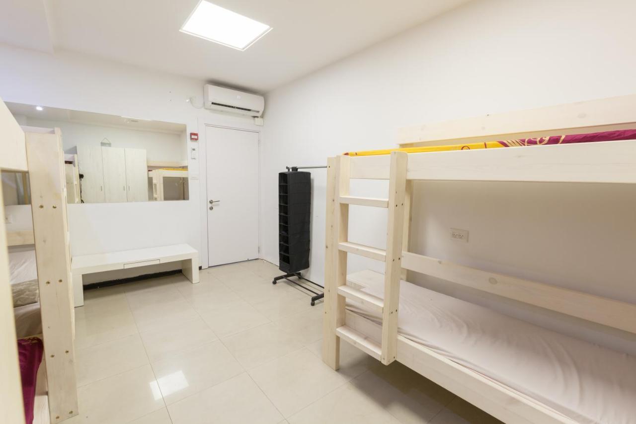 Mevaser - Christian Hostel Rishon Leziyyon Ngoại thất bức ảnh